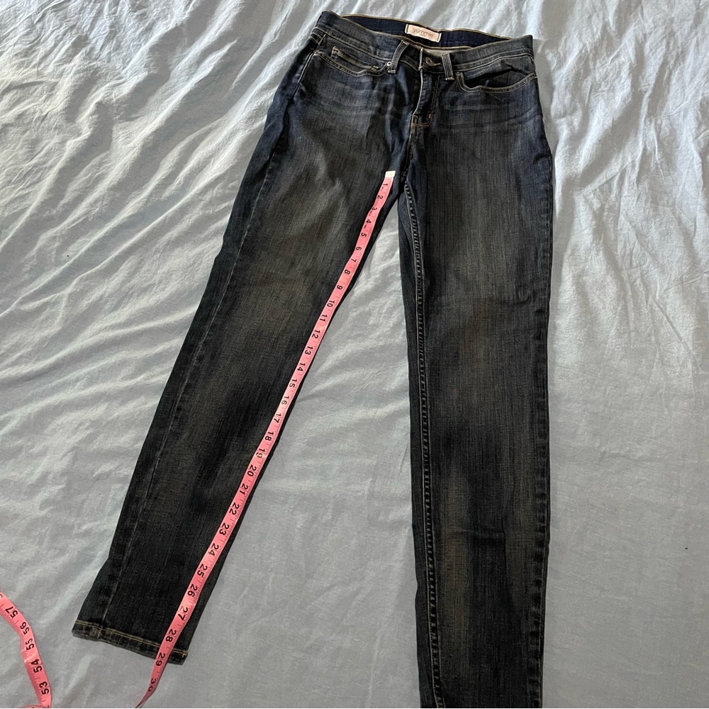Dark blue Yummie jeans in size 28